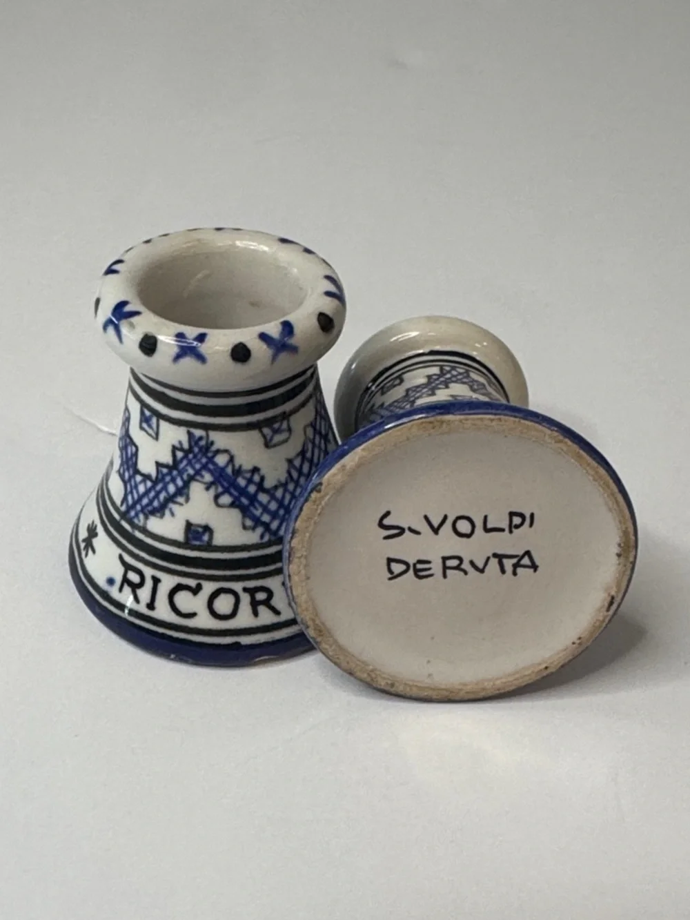 Italian Porcelain Mini Candlestick Holders Ricordo Della Porziuncola Assisi Pair